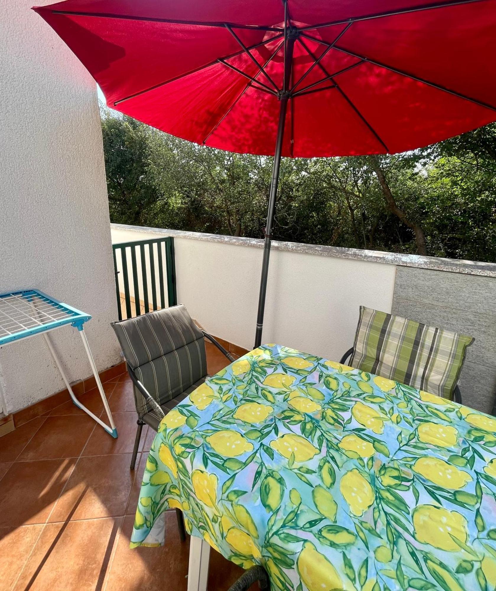 Ana Guest House Nin Bagian luar foto