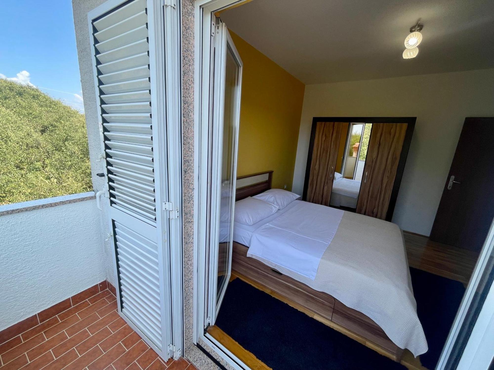Ana Guest House Nin Bagian luar foto