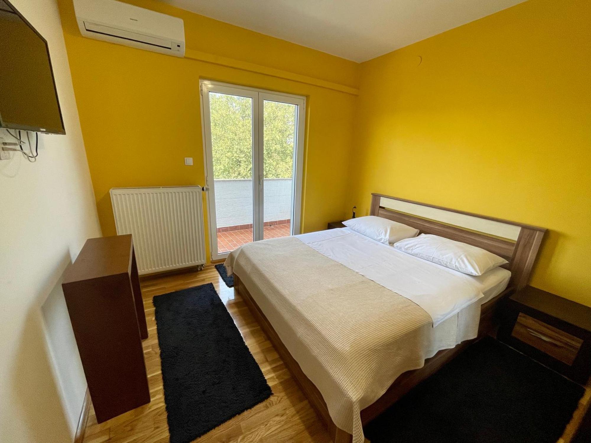 Ana Guest House Nin Bagian luar foto