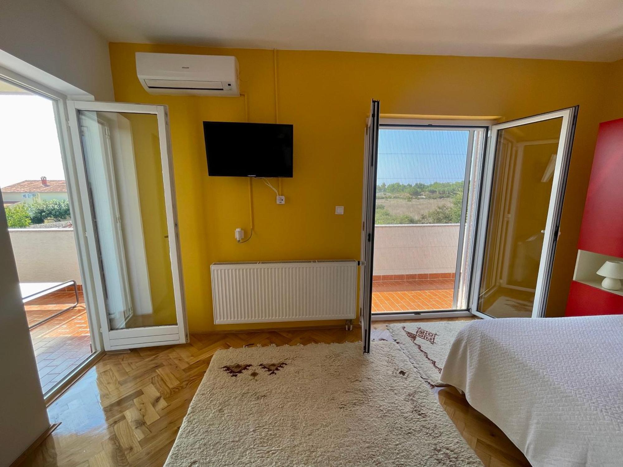 Ana Guest House Nin Bagian luar foto