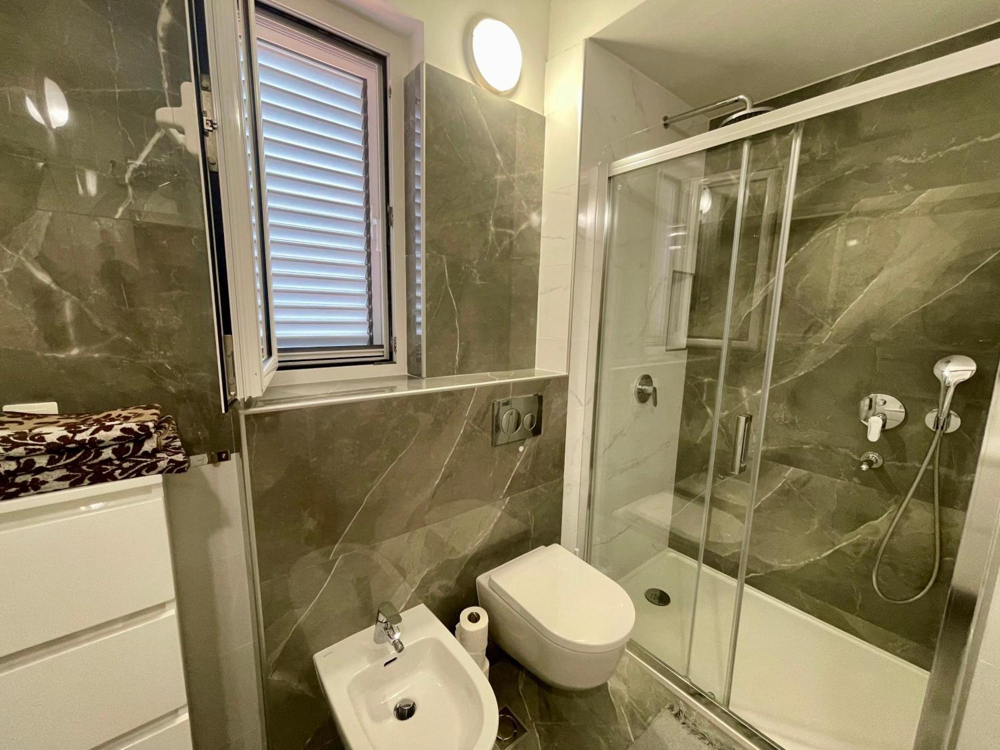 Ana Guest House Nin Bagian luar foto