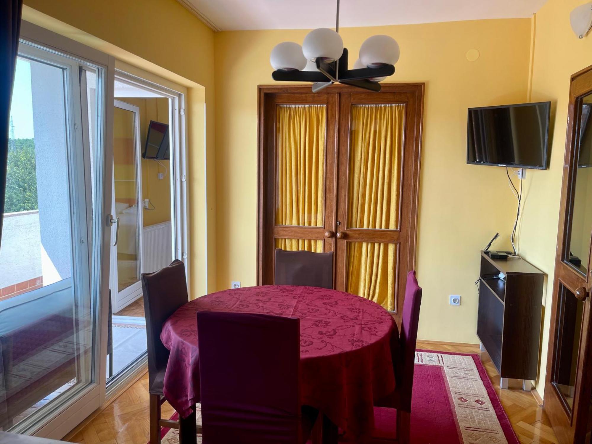 Ana Guest House Nin Bagian luar foto