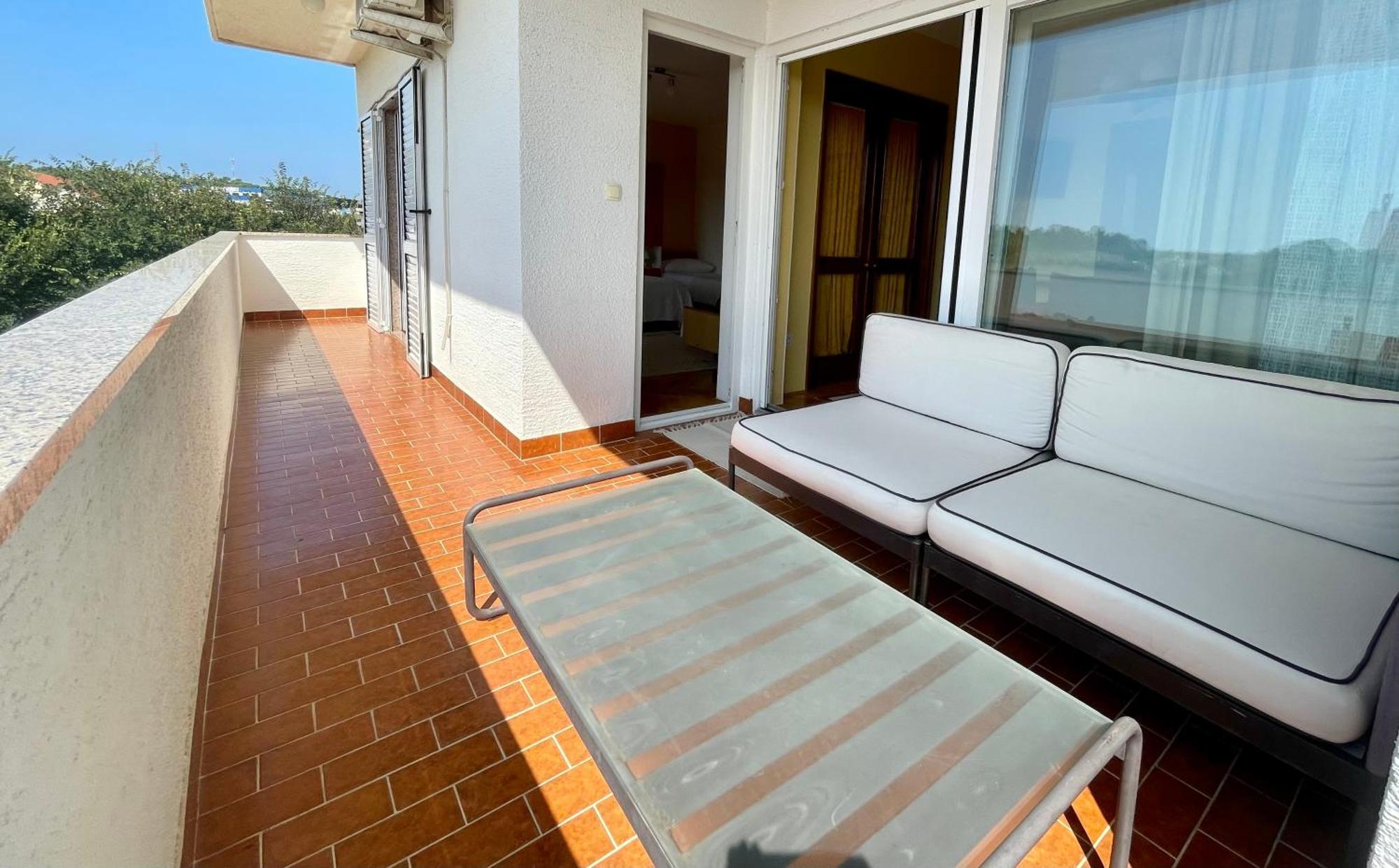 Ana Guest House Nin Bagian luar foto